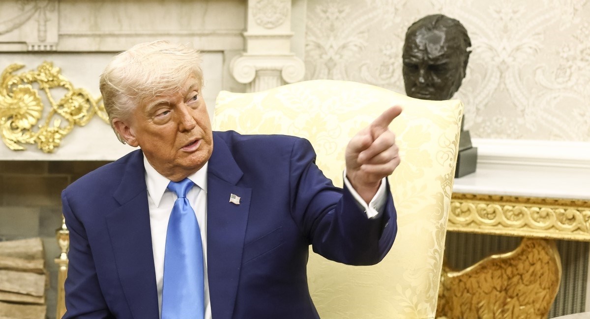 VIDEO Trump napao novinara koji je pitao o luksuznom avionu: Ti si sramota!