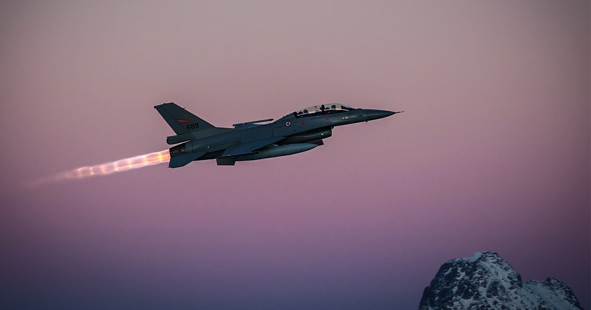Ruski vojnici koji su oborili američki F-16 nagrađeni s 200.000 dolara