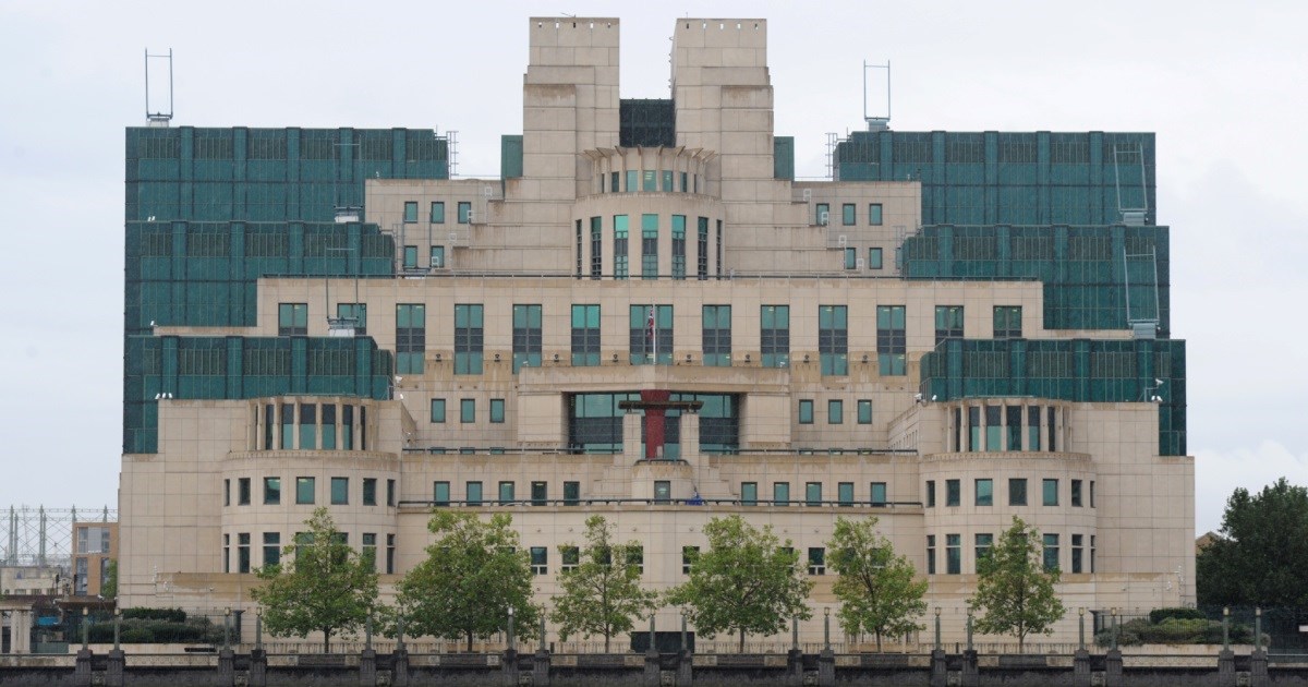 Guardian: Britanski špijuni 20 godina su tražili Rusa u svojim redovima. Nisu uspjeli